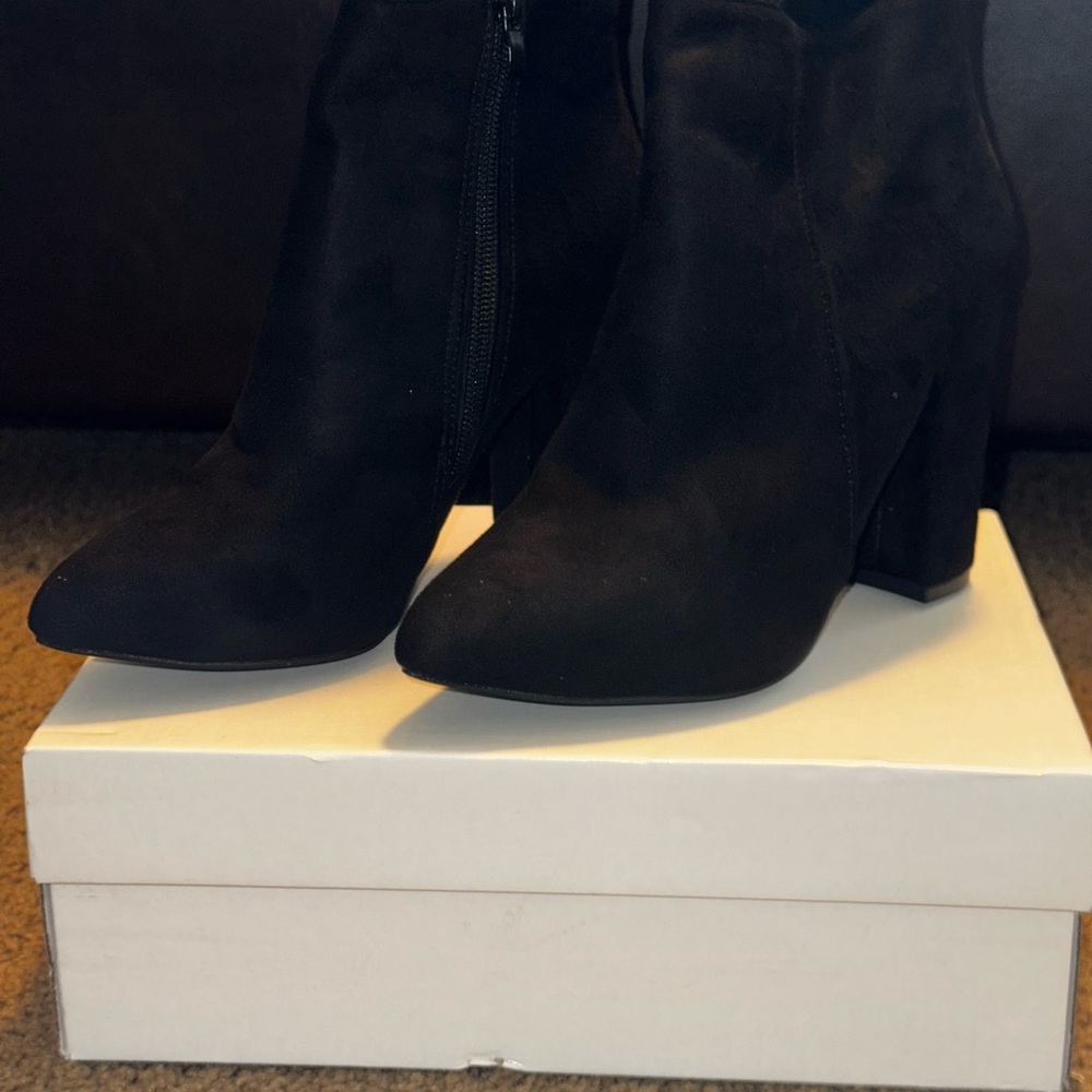 SHEIN Black Heeled Boots Sleek Suede Design